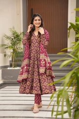 Graceful Soft Cotton Kurta Set