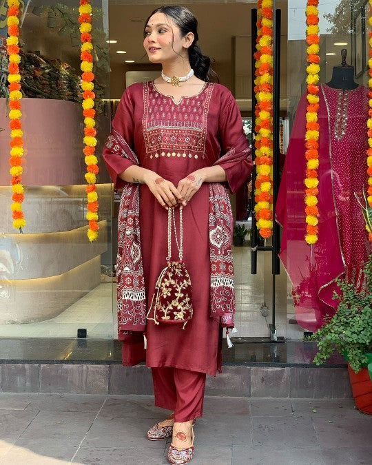 Radiant Maroon Ethnic Kurta-Set