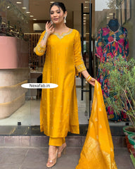 Luxurious Yellow Ethnic Kurta-Set