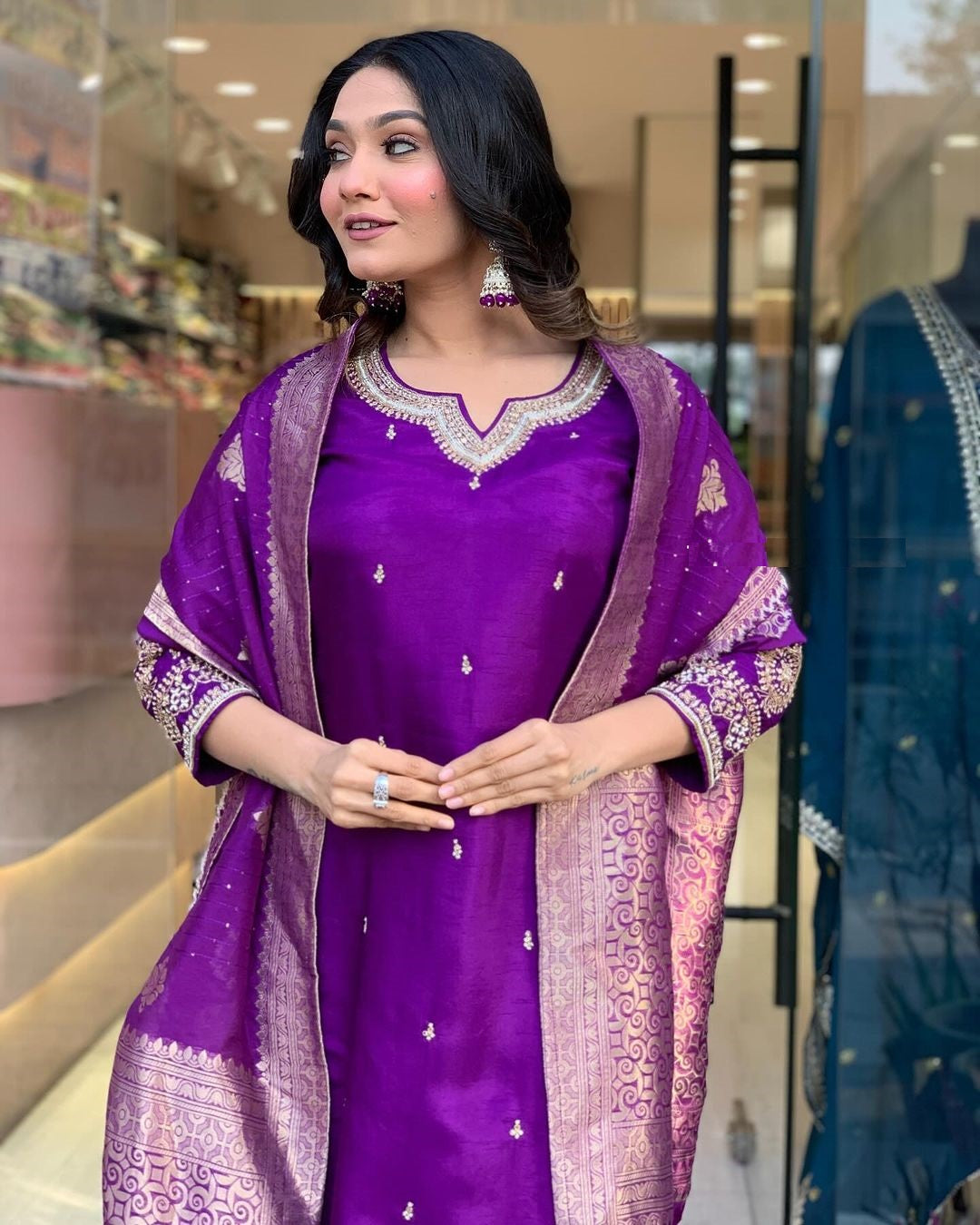 Luxurious Purple Ethnic Kurta-Set