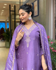 Opulent Lavender Ethnic Kurta-Set