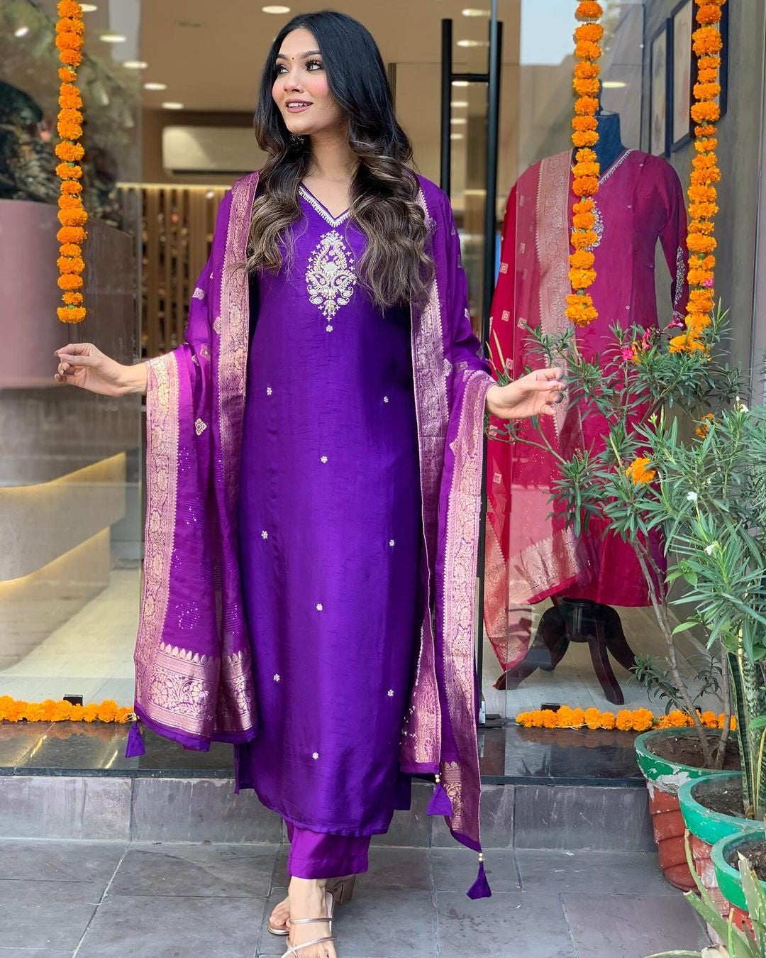 Exquisite Purple Ethnic Kurta-Set