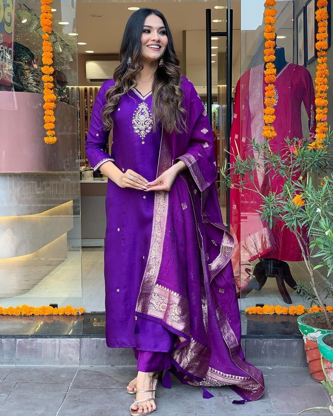 Exquisite Purple Ethnic Kurta-Set