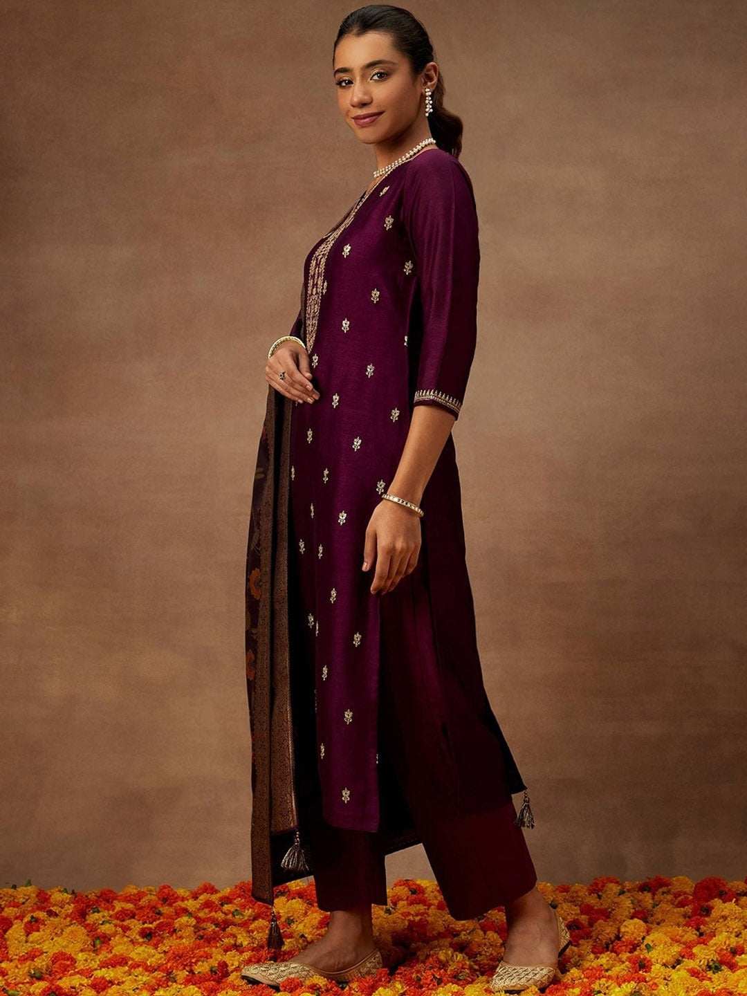 Vibrant Wine Ethnic Kurta-Set