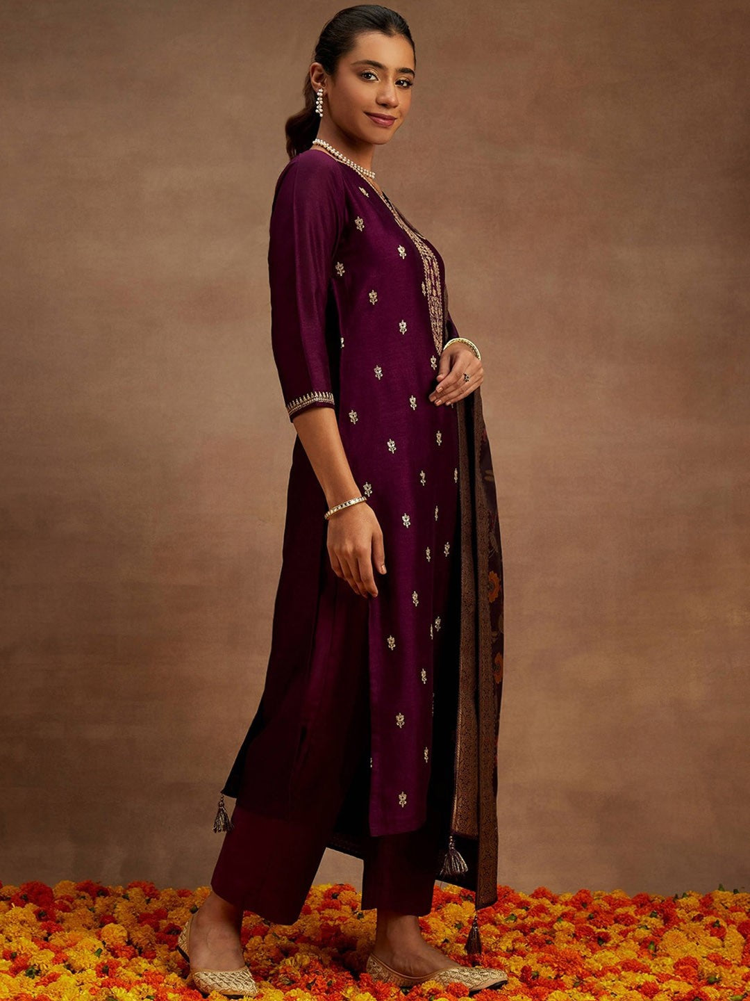 Vibrant Wine Ethnic Kurta-Set