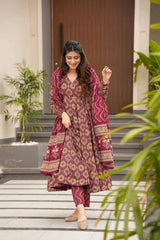 Graceful Soft Cotton Kurta Set