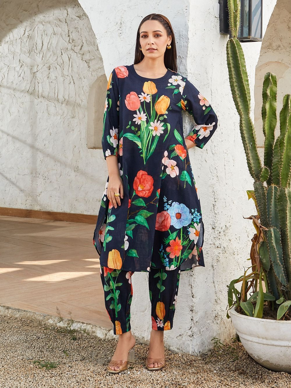 Mastani Printed Cotton Slub Kurta with Pants