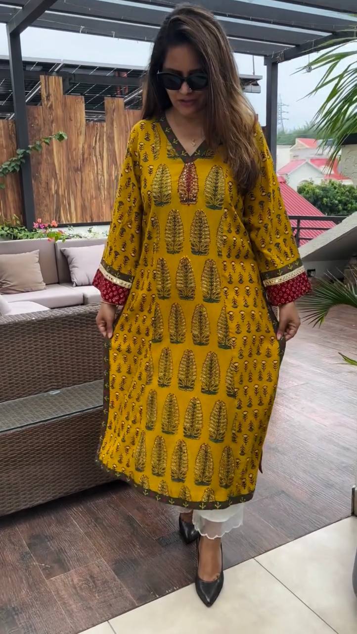 Minaxi Ajrakh Print Cotton Kurta