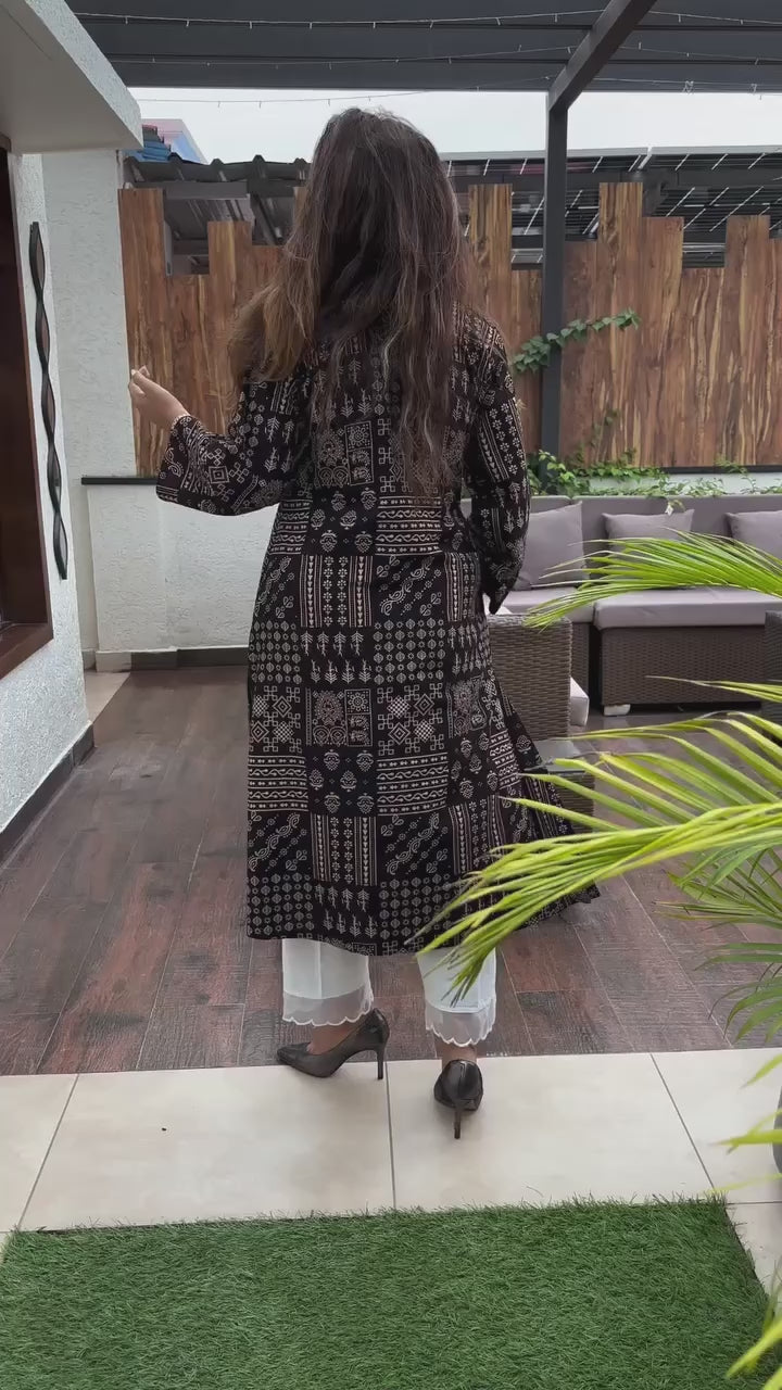 Kunika Ajrakh Print Cotton Kurta